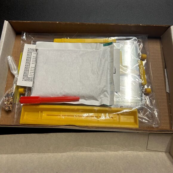 New Vintage Ant Colony / City with Sand NSI 1973 (8.75" x 6.25") - Picture 5 of 8